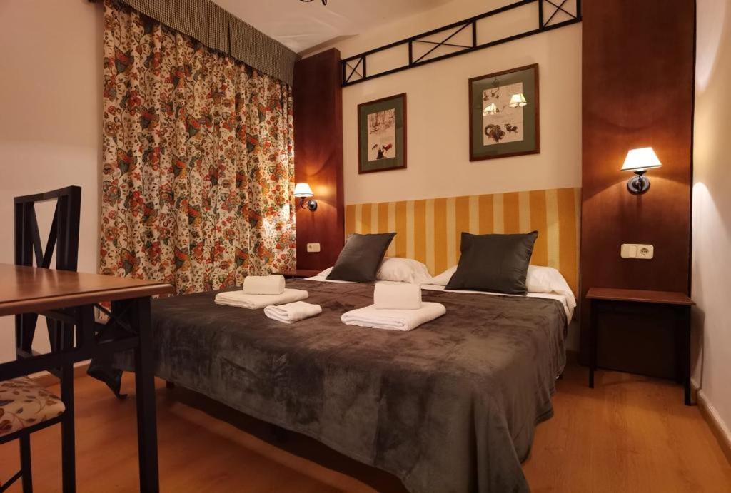 Hostal Rural Alto Tajo Poveda Poveda de la Sierra 外观 照片