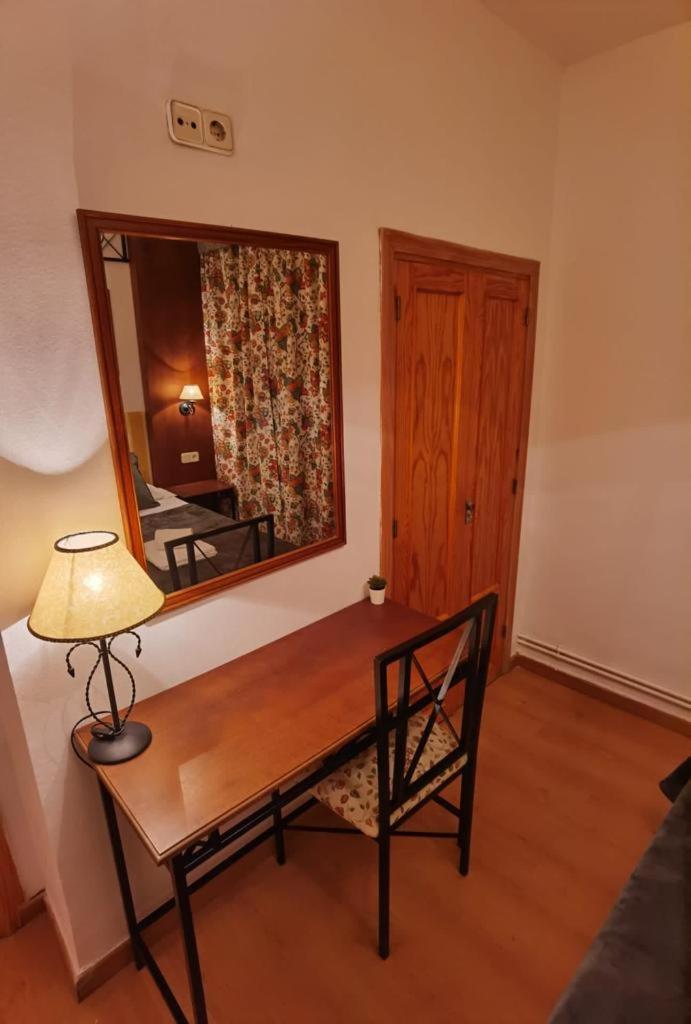 Hostal Rural Alto Tajo Poveda Poveda de la Sierra 外观 照片