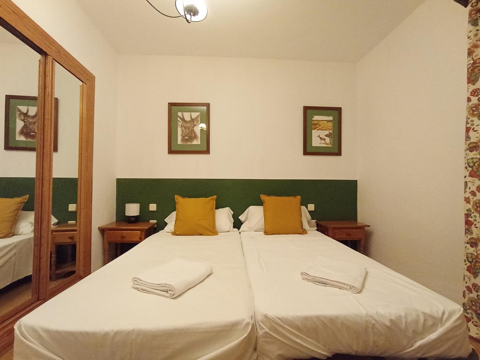 Hostal Rural Alto Tajo Poveda Poveda de la Sierra 外观 照片