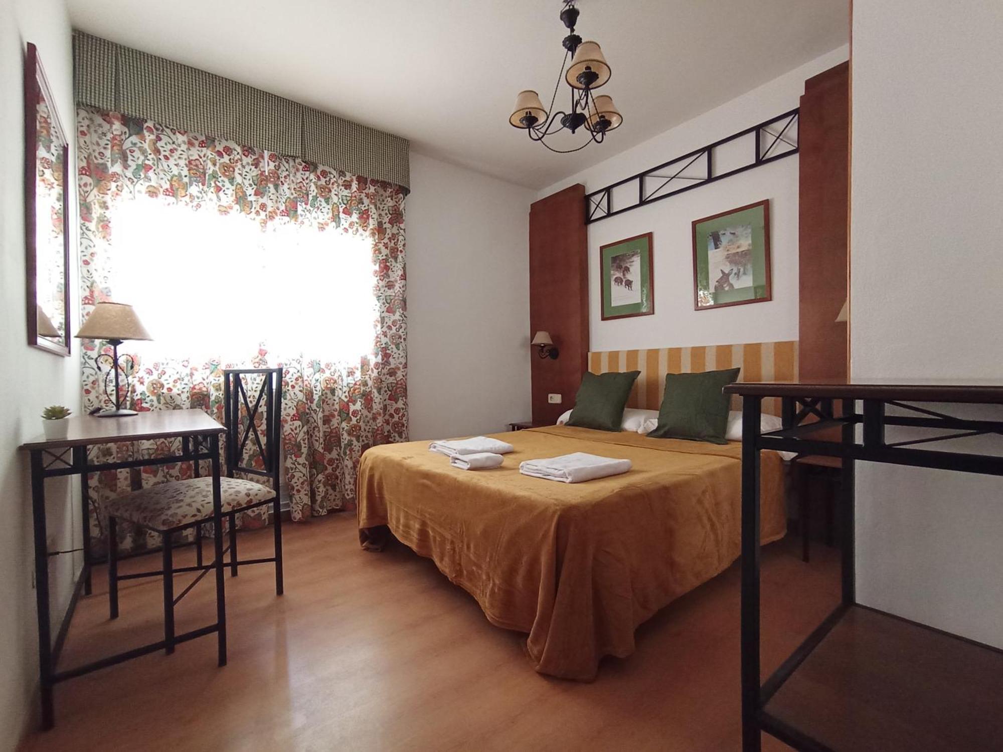Hostal Rural Alto Tajo Poveda Poveda de la Sierra 外观 照片