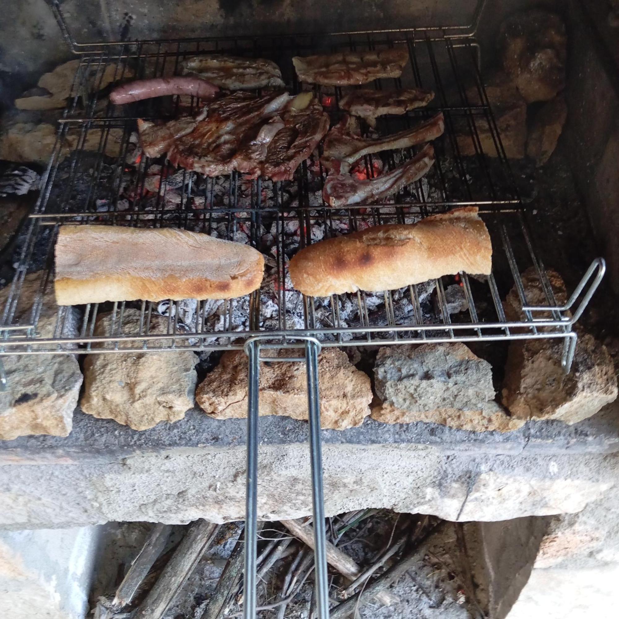 Hostal Rural Alto Tajo Poveda Poveda de la Sierra 外观 照片