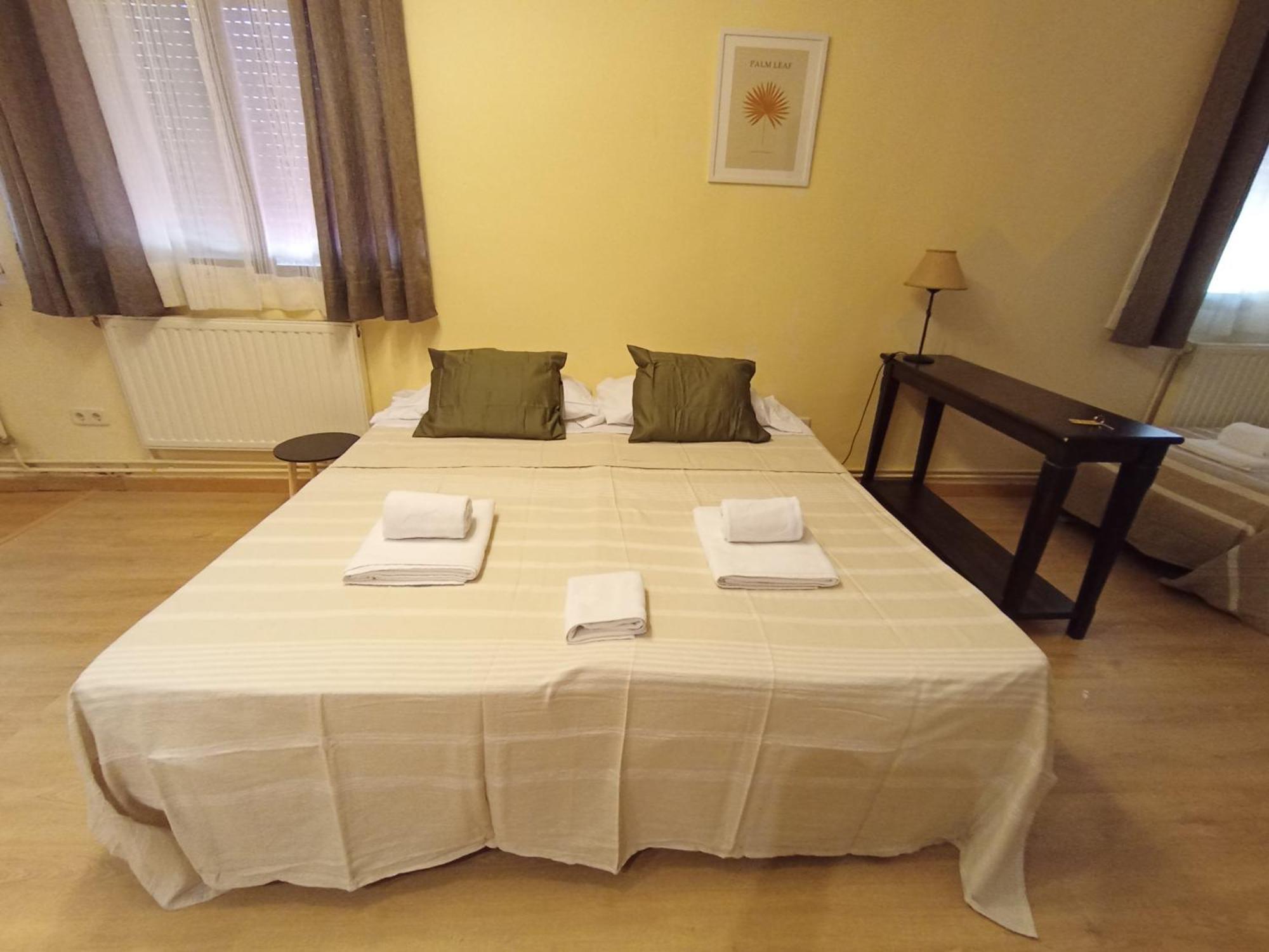 Hostal Rural Alto Tajo Poveda Poveda de la Sierra 外观 照片