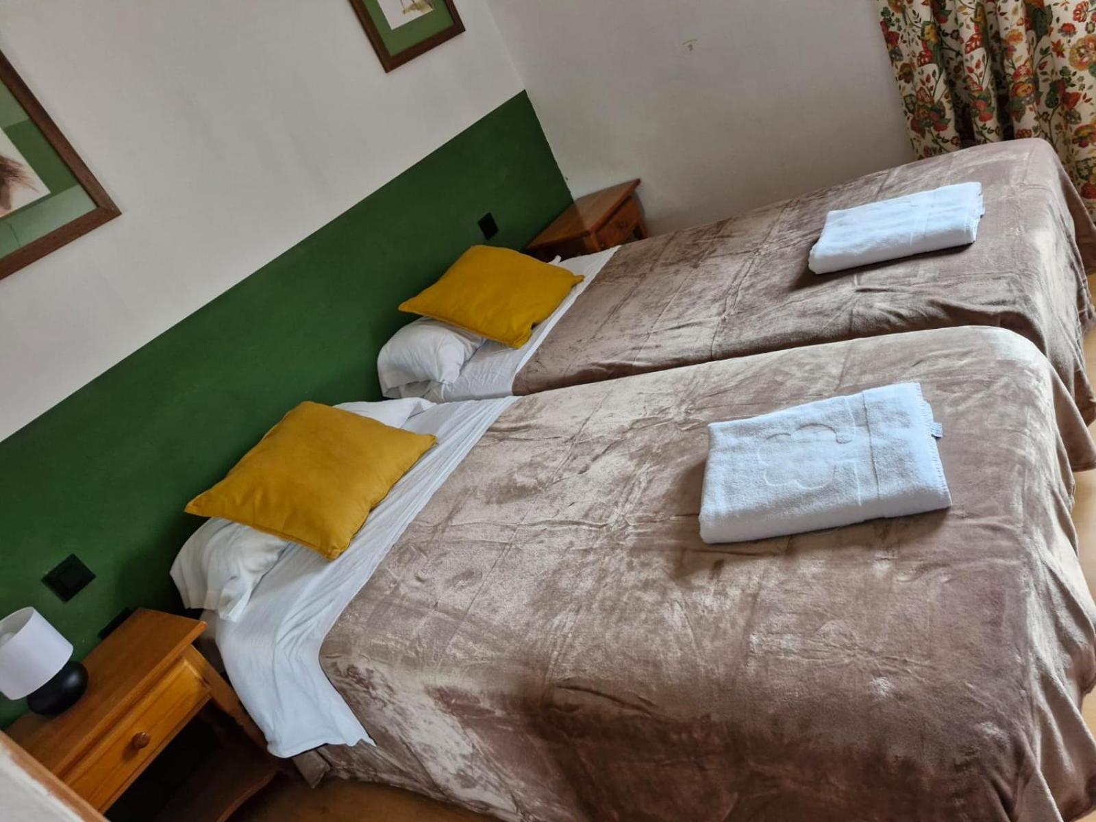 Hostal Rural Alto Tajo Poveda Poveda de la Sierra 外观 照片